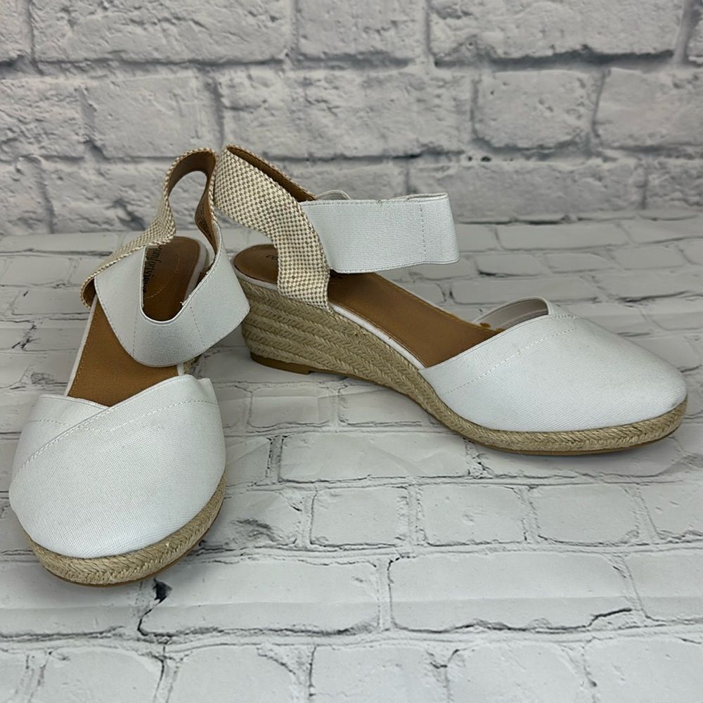 Comfortview Women's The Abra Espadrille Wedge Sandle Close Toe Size 11